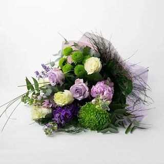 მიქს თაიგული მწვანე ქრიზანთემით