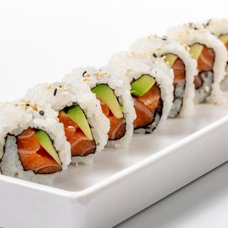 134. Sake avocado - 8 pezzi