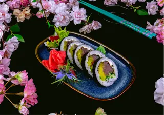Futomaki Tuńczyk w Tempurze