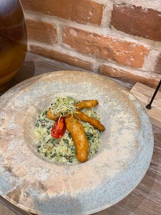 Ризото със спанак и хрупкаво пиле 350г.