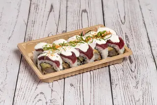 8. Maki Hot Rolls (10 Pzs.)
