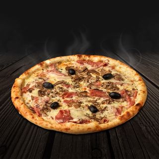Capricciosa pizza