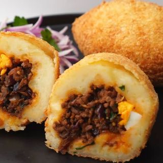 Papa Rellena Con Ternera