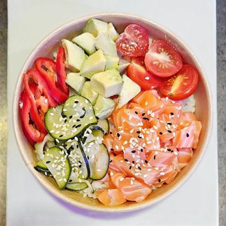 Salmão Poke