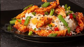 Рис з овочами і куркою (380г)