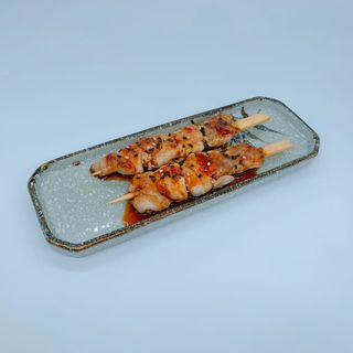 Yakitori de pollo