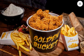 Big family 10 aripioare+10 crispy+2 cartofi+2 sosuri