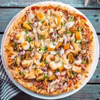 Pizza Frutti De Mare (grande)