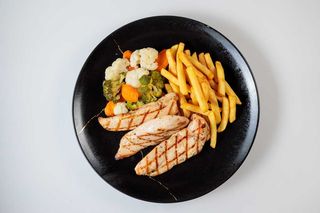 курица с фри (300 гр.)