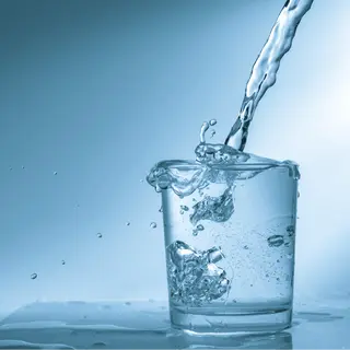 Agua sin gas 1,5L
