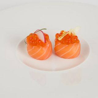 60. Gio ikura 2 pezzi