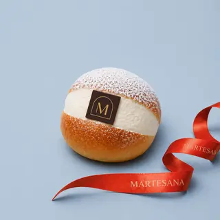 Maritozzo classico con panna