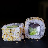   Philadelphia De Atún con Sésamo (8 Pzs.)  f#22   