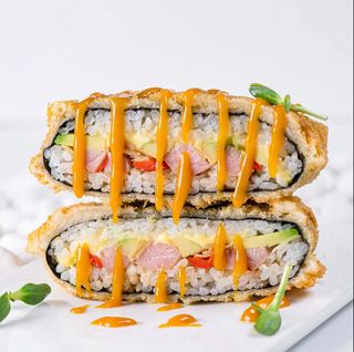 Суши бургер с риба тон (200г)