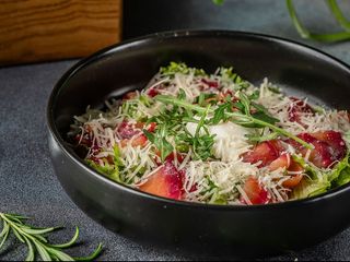 Салат з лососем гравлакс (255g)