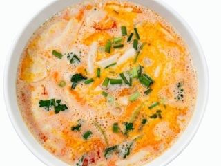Zupa Tom Yum z kurczakiem (450ml)