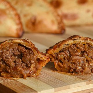 Empanada de Carne Picante (Delivery)