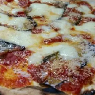 Pizza Parmigiana Family