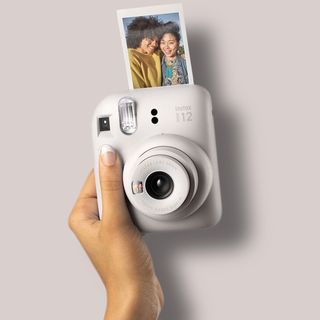 Instax Mini 12 Clay White