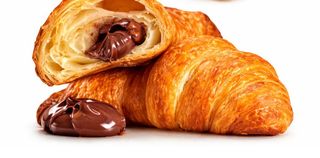 Croissant cu ciocolată
