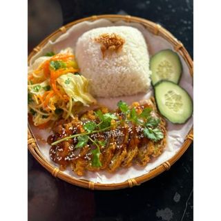 Pato Com Vit Chien Giòn