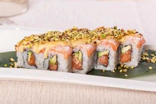 404. Pistacchio roll