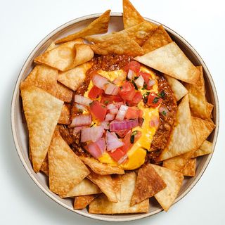 Los Totopos Con Carne Picada De Ternera