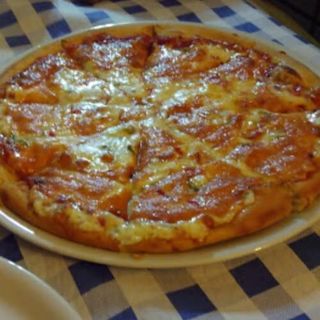 Pizza 4 Quesos (Familiar)