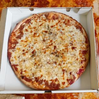 Pizza Bolognesa (Mediana)