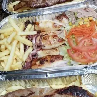 CHIPIRON PLANCHA PAPAS ENSALADA Y ALIOLI