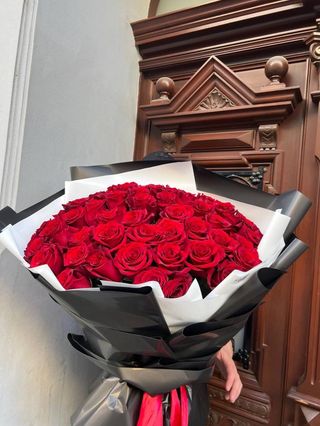  Bukiet 51 czerwonych róż. Tylko na zamówienie