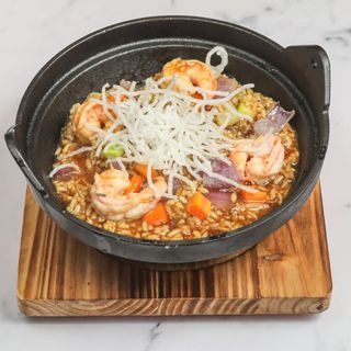 Kubak con Gambas y Verduras.