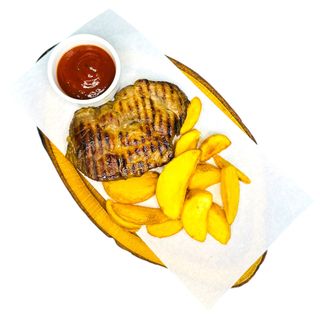 Стейк з ошийку з картоплею та соусом (210/120г)