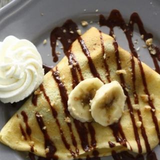 Clătite cu Finetti, banane și kiwi