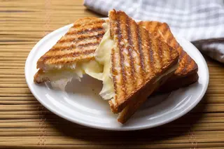 Toast Au Fromage