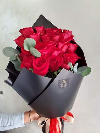 Buchet 25 trandafiri rosii