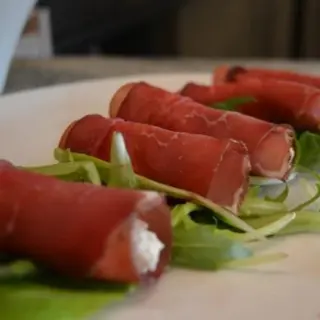 involtini di bresaola
