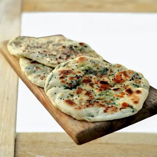 Cheese Garlic Naan