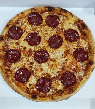 Pizza Salami