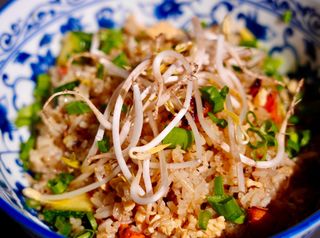 Смажений рис з креветками