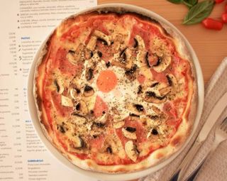 Pizza Capricciosa
