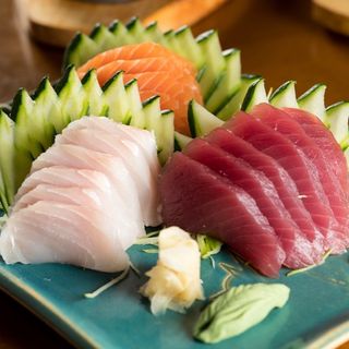 Box sashimi mix 15 pezzi