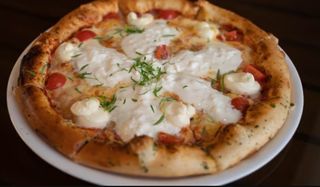 Пицца сырная