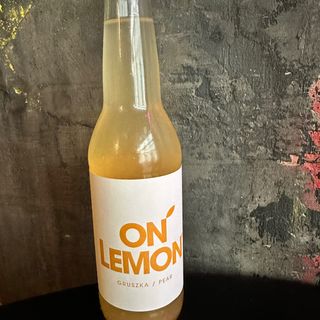 On Lemon gruszka 