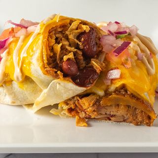 Burrito tinga pollo