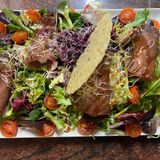 Ensalada Involtino De Cecina