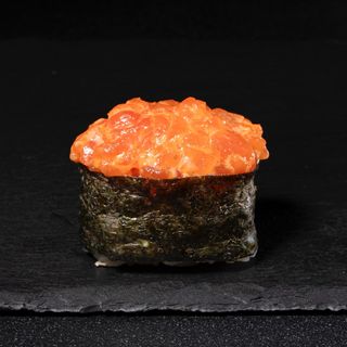 Гункан Лосось