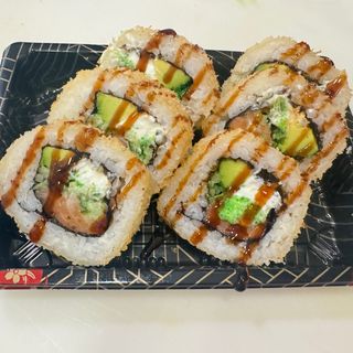 Roll salmón empanizado (6 Pzs.)