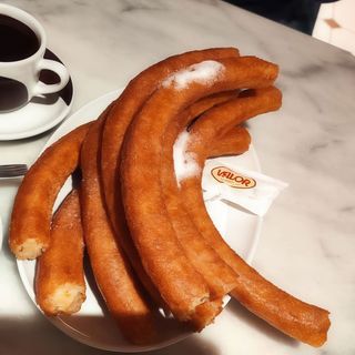 1/2 Ración De Churros (2 Uds.)