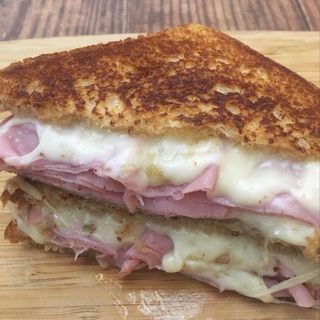 Sándwich De Queso Fresco